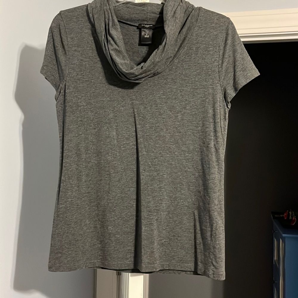 Womens shirt sleeve shirt